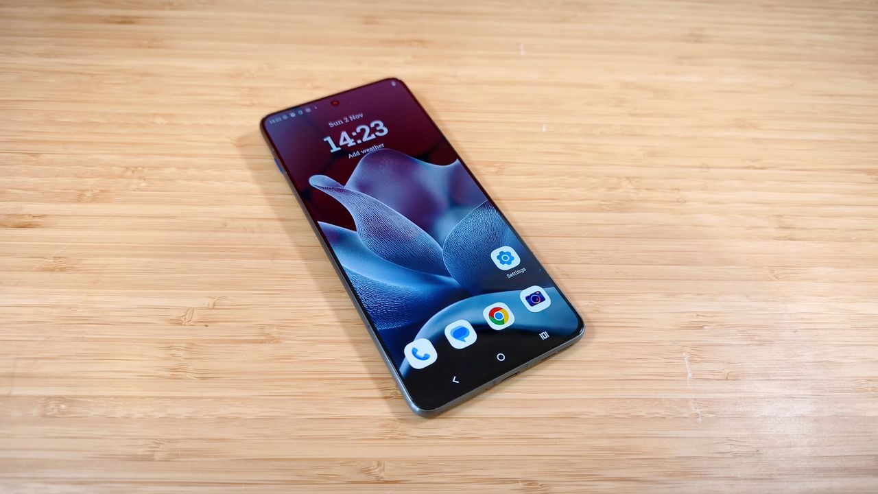 Motorola Edge 70 review: gorgeous camera phone outshines iPhone Air