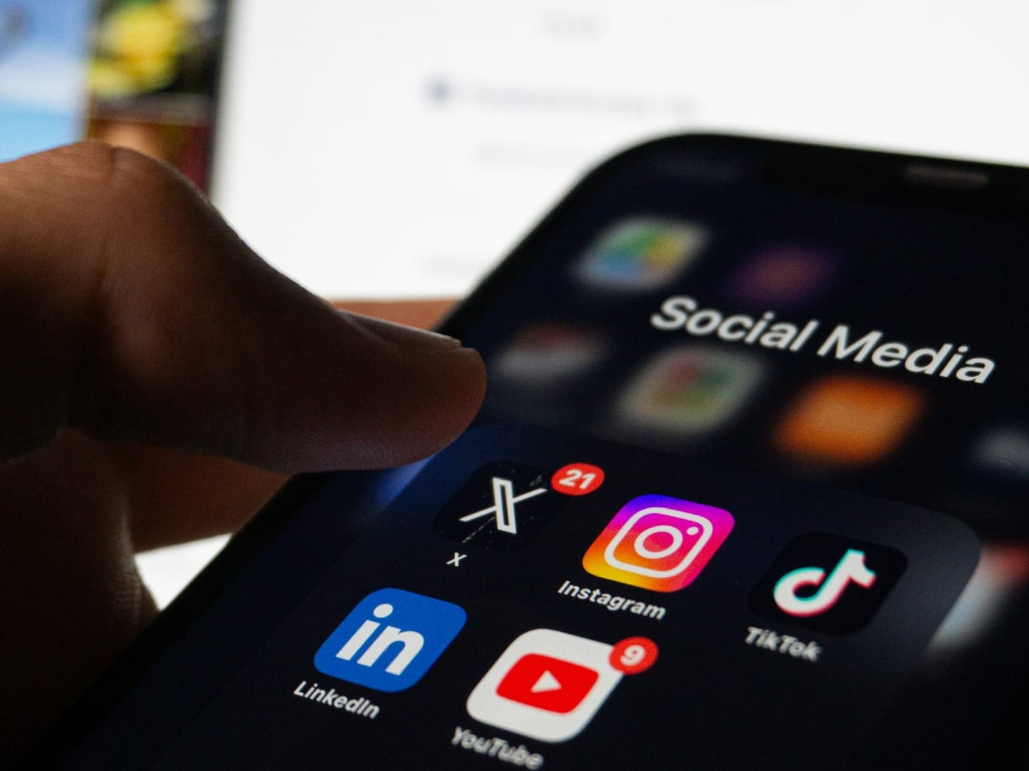 Your Ultimate Social Media Marketing Guide: Key Platforms, Winning Strategies, and Proven Growth Tips